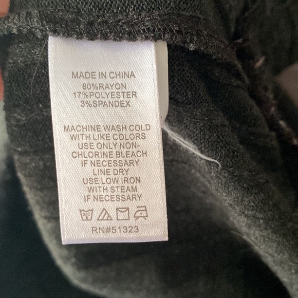 🚨[SOLD] Knit Turtle Neck - Picture 6 of 6